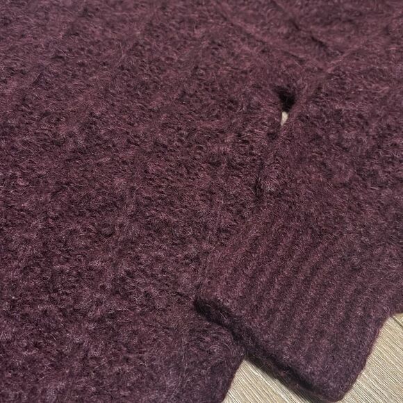 NWT White + Warren alpaca blend pointelle puff sleeve crew neck - Picture 7 of 12